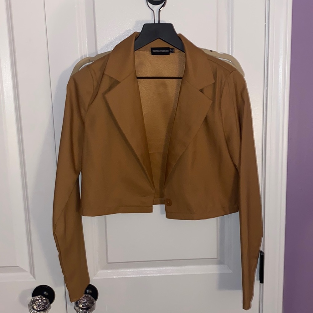 Crop blazer top
